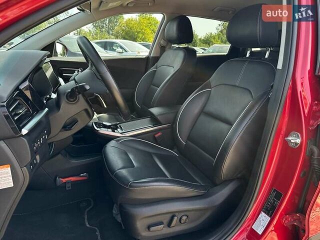 Киа Niro 2020 в Львове на Automoto.ua Красный Киа Niro, объемом двигателя 0 л и пробегом 48 тыс. км за 23700 $, фото 31 на Automoto.ua