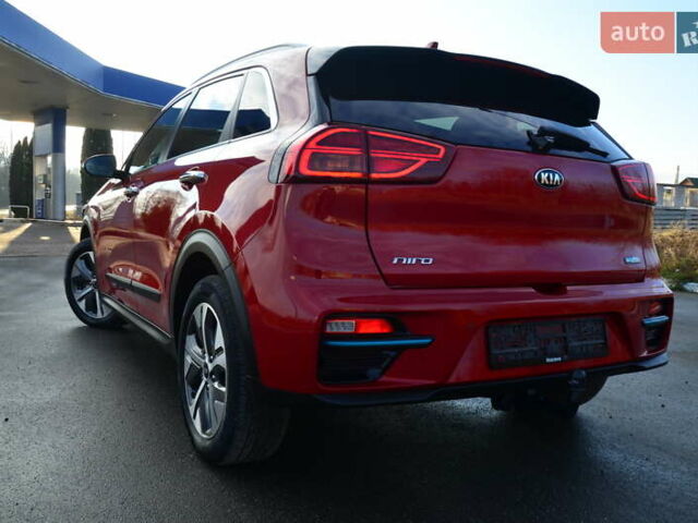 Красный Киа Niro, объемом двигателя 0 л и пробегом 91 тыс. км за 19550 $, фото 25 на Automoto.ua