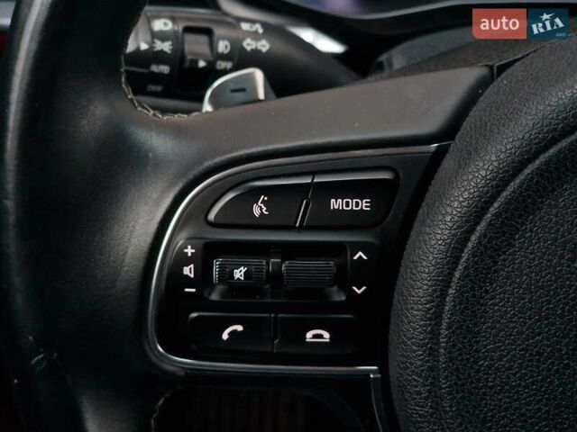 Червоний Кіа Niro, об'ємом двигуна 1.58 л та пробігом 34 тис. км за 28990 $, фото 55 на Automoto.ua