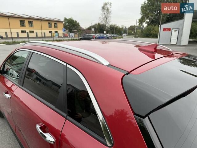 Червоний Кіа Niro, об'ємом двигуна 0 л та пробігом 52 тис. км за 21700 $, фото 16 на Automoto.ua