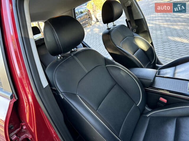 Красный Киа Niro, объемом двигателя 0 л и пробегом 55 тыс. км за 19750 $, фото 88 на Automoto.ua