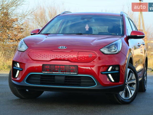 Красный Киа Niro, объемом двигателя 0 л и пробегом 91 тыс. км за 19550 $, фото 14 на Automoto.ua