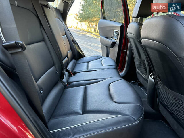 Красный Киа Niro, объемом двигателя 0 л и пробегом 55 тыс. км за 19750 $, фото 113 на Automoto.ua