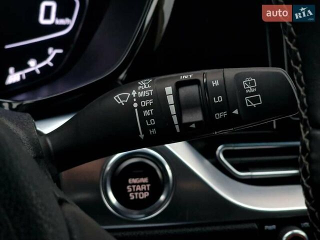 Червоний Кіа Niro, об'ємом двигуна 1.58 л та пробігом 34 тис. км за 28990 $, фото 52 на Automoto.ua