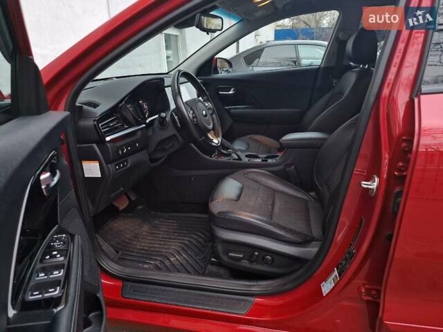 Червоний Кіа Niro, об'ємом двигуна 1.58 л та пробігом 34 тис. км за 28990 $, фото 38 на Automoto.ua