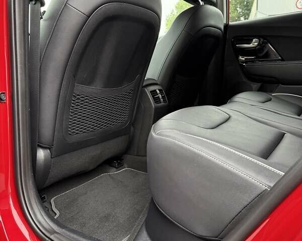 Червоний Кіа Niro, об'ємом двигуна 0 л та пробігом 52 тис. км за 21700 $, фото 40 на Automoto.ua
