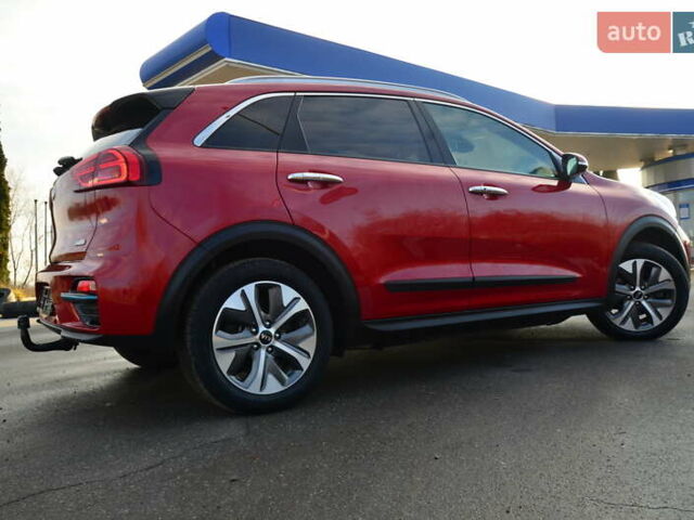 Красный Киа Niro, объемом двигателя 0 л и пробегом 91 тыс. км за 19550 $, фото 34 на Automoto.ua