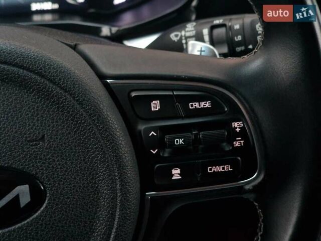 Червоний Кіа Niro, об'ємом двигуна 1.58 л та пробігом 34 тис. км за 28990 $, фото 54 на Automoto.ua