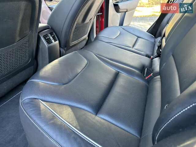 Красный Киа Niro, объемом двигателя 0 л и пробегом 55 тыс. км за 19750 $, фото 104 на Automoto.ua