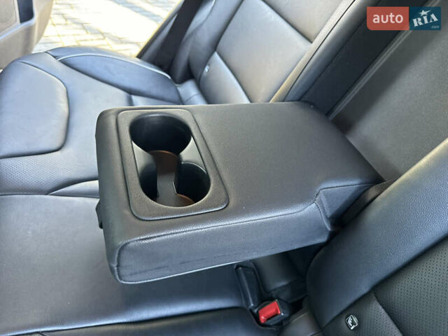 Красный Киа Niro, объемом двигателя 0 л и пробегом 55 тыс. км за 19750 $, фото 99 на Automoto.ua