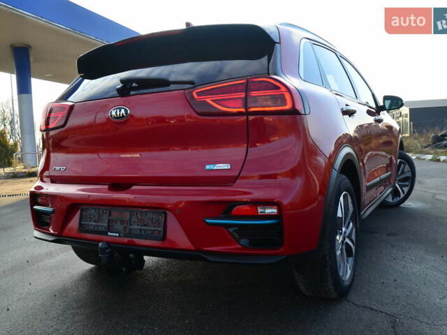Красный Киа Niro, объемом двигателя 0 л и пробегом 91 тыс. км за 19550 $, фото 30 на Automoto.ua