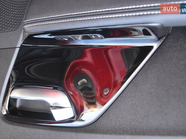 Красный Киа Niro, объемом двигателя 0 л и пробегом 91 тыс. км за 19550 $, фото 53 на Automoto.ua