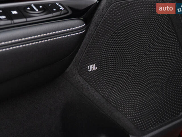 Червоний Кіа Niro, об'ємом двигуна 0 л та пробігом 46 тис. км за 24500 $, фото 18 на Automoto.ua