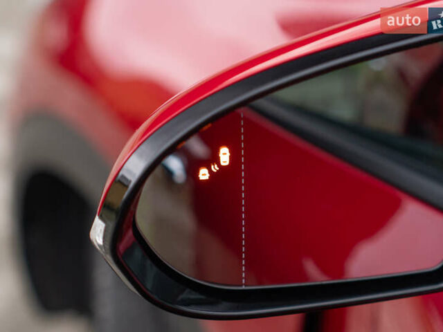 Червоний Кіа Niro, об'ємом двигуна 0 л та пробігом 46 тис. км за 24500 $, фото 6 на Automoto.ua