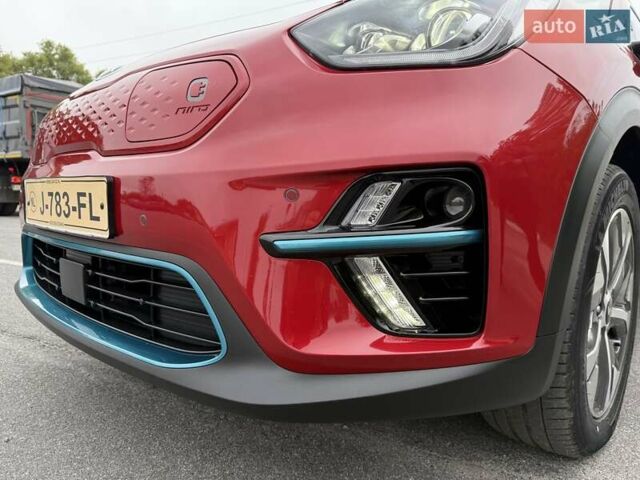 Червоний Кіа Niro, об'ємом двигуна 0 л та пробігом 52 тис. км за 21700 $, фото 14 на Automoto.ua