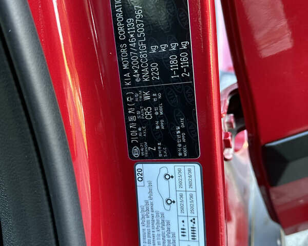 Красный Киа Niro, объемом двигателя 0 л и пробегом 55 тыс. км за 19750 $, фото 76 на Automoto.ua
