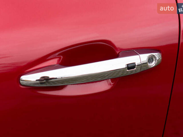 Червоний Кіа Niro, об'ємом двигуна 0 л та пробігом 46 тис. км за 24500 $, фото 7 на Automoto.ua