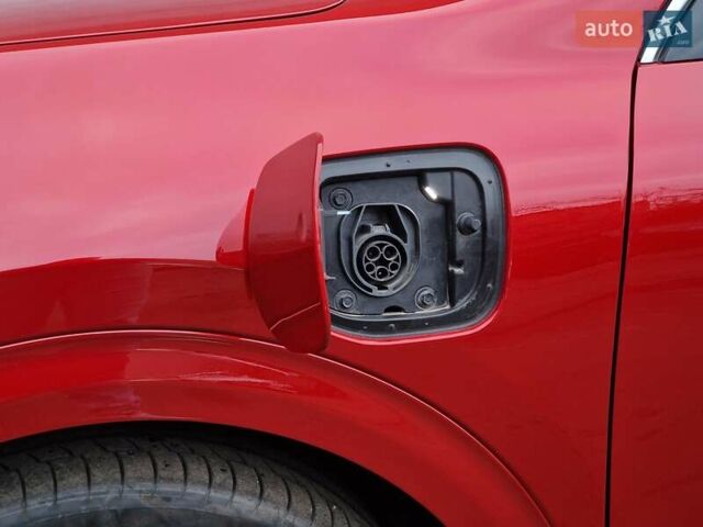 Червоний Кіа Niro, об'ємом двигуна 1.58 л та пробігом 34 тис. км за 28990 $, фото 12 на Automoto.ua
