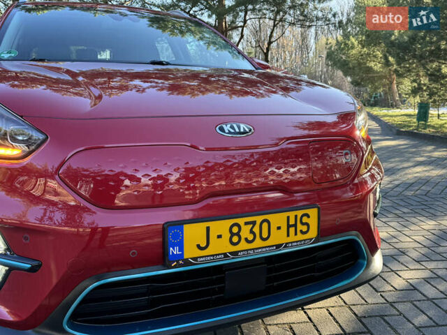 Красный Киа Niro, объемом двигателя 0 л и пробегом 55 тыс. км за 19750 $, фото 32 на Automoto.ua