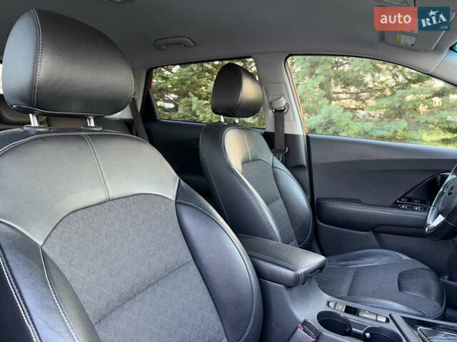 Красный Киа Niro, объемом двигателя 1.6 л и пробегом 52 тыс. км за 23800 $, фото 17 на Automoto.ua
