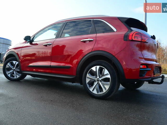 Красный Киа Niro, объемом двигателя 0 л и пробегом 91 тыс. км за 19550 $, фото 27 на Automoto.ua