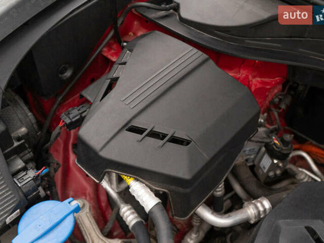 Червоний Кіа Niro, об'ємом двигуна 0 л та пробігом 46 тис. км за 24500 $, фото 55 на Automoto.ua