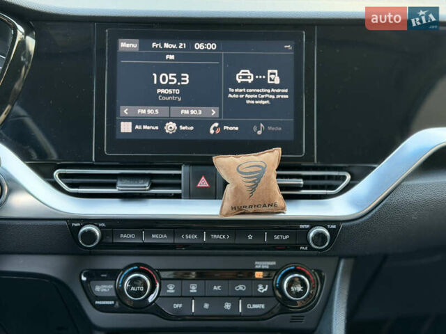 Красный Киа Niro, объемом двигателя 1.6 л и пробегом 52 тыс. км за 23800 $, фото 12 на Automoto.ua