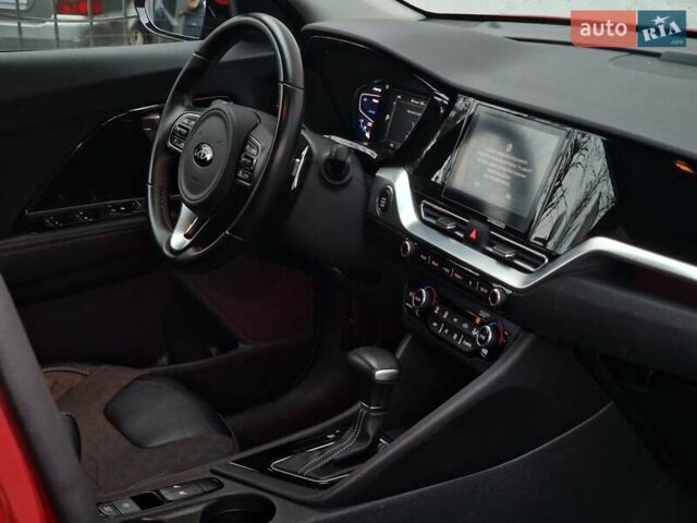 Червоний Кіа Niro, об'ємом двигуна 1.58 л та пробігом 34 тис. км за 28990 $, фото 43 на Automoto.ua