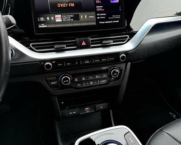 Червоний Кіа Niro, об'ємом двигуна 0 л та пробігом 52 тис. км за 21700 $, фото 45 на Automoto.ua
