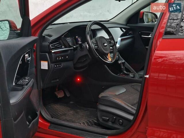 Червоний Кіа Niro, об'ємом двигуна 1.58 л та пробігом 34 тис. км за 28990 $, фото 34 на Automoto.ua