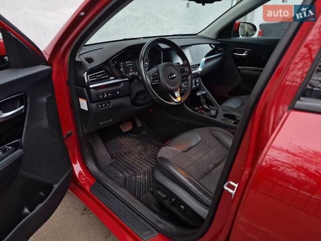 Червоний Кіа Niro, об'ємом двигуна 1.58 л та пробігом 34 тис. км за 28990 $, фото 33 на Automoto.ua