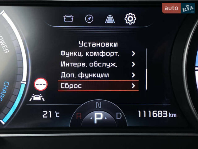 Красный Киа Niro, объемом двигателя 0 л и пробегом 111 тыс. км за 20300 $, фото 45 на Automoto.ua
