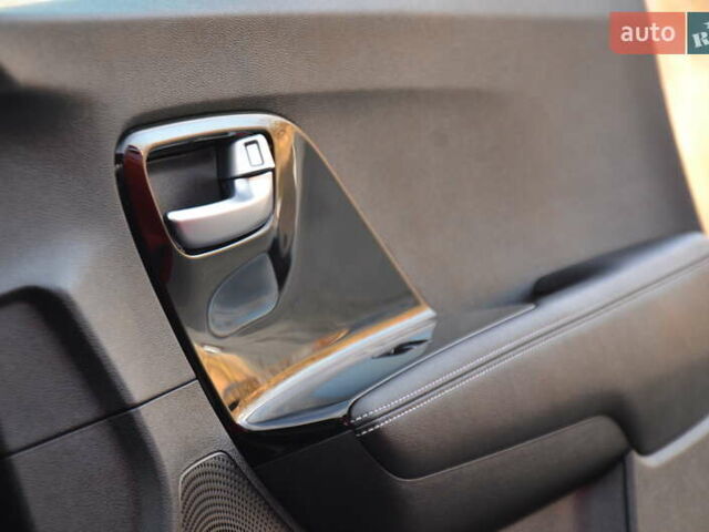 Красный Киа Niro, объемом двигателя 0 л и пробегом 91 тыс. км за 19550 $, фото 42 на Automoto.ua