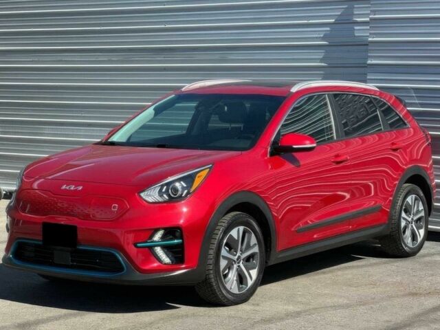 Красный Киа Niro, объемом двигателя 2 л и пробегом 47 тыс. км за 10000 $, фото 2 на Automoto.ua
