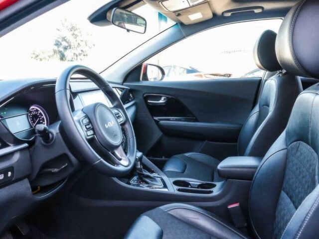 Красный Киа Niro, объемом двигателя 1.6 л и пробегом 23 тыс. км за 14000 $, фото 8 на Automoto.ua