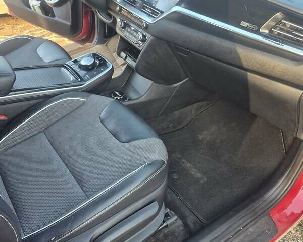 Красный Киа Niro, объемом двигателя 0 л и пробегом 35 тыс. км за 16800 $, фото 12 на Automoto.ua