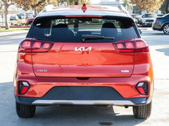 Красный Киа Niro, объемом двигателя 1.6 л и пробегом 23 тыс. км за 14000 $, фото 4 на Automoto.ua