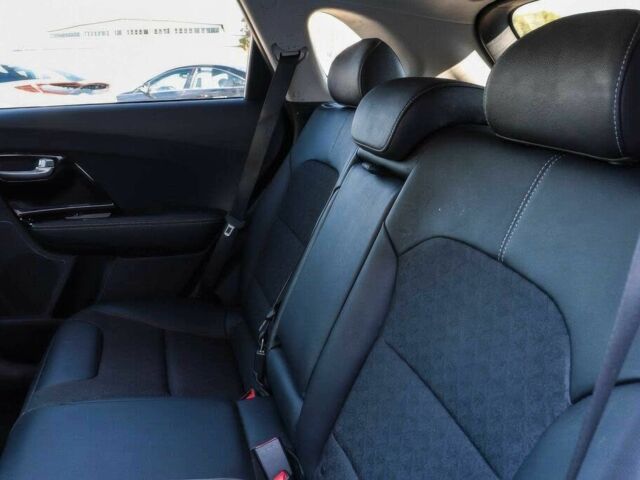 Красный Киа Niro, объемом двигателя 1.6 л и пробегом 23 тыс. км за 14000 $, фото 15 на Automoto.ua