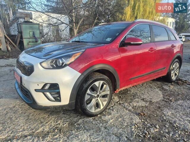 Красный Киа Niro, объемом двигателя 0 л и пробегом 35 тыс. км за 16800 $, фото 2 на Automoto.ua