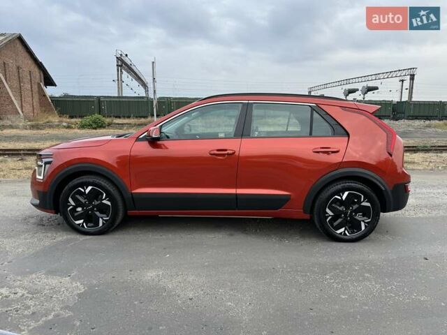 Красный Киа Niro, объемом двигателя 0 л и пробегом 1 тыс. км за 28900 $, фото 4 на Automoto.ua