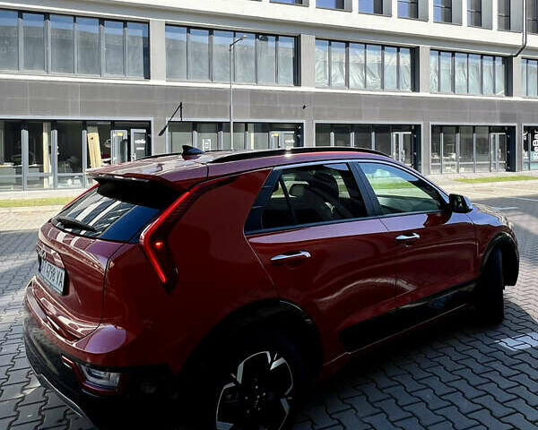 Красный Киа Niro, объемом двигателя 0 л и пробегом 34 тыс. км за 26400 $, фото 5 на Automoto.ua