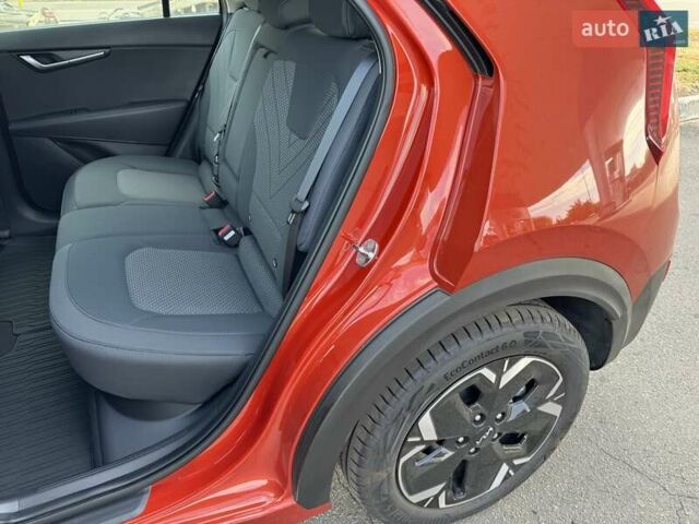 Красный Киа Niro, объемом двигателя 0 л и пробегом 1 тыс. км за 28900 $, фото 70 на Automoto.ua