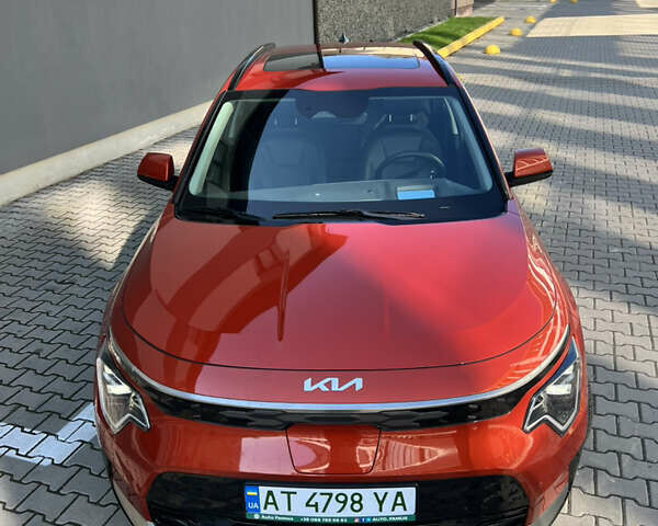Красный Киа Niro, объемом двигателя 0 л и пробегом 34 тыс. км за 26400 $, фото 4 на Automoto.ua