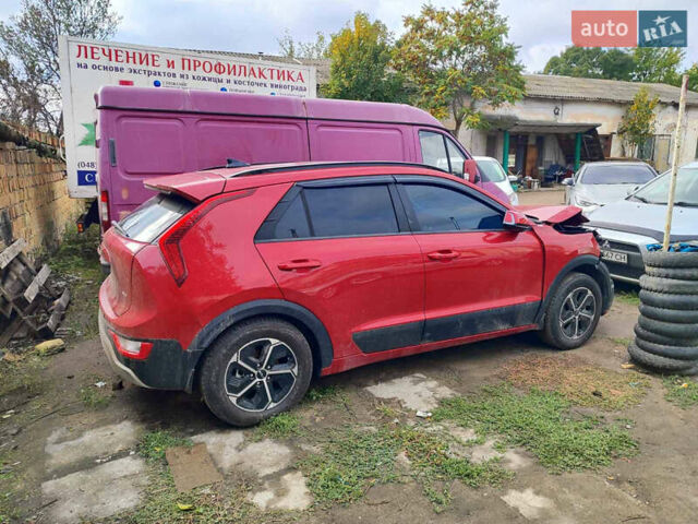 Червоний Кіа Niro, об'ємом двигуна 1.58 л та пробігом 107 тис. км за 13900 $, фото 20 на Automoto.ua