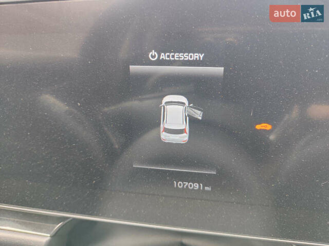 Червоний Кіа Niro, об'ємом двигуна 1.58 л та пробігом 107 тис. км за 13900 $, фото 15 на Automoto.ua