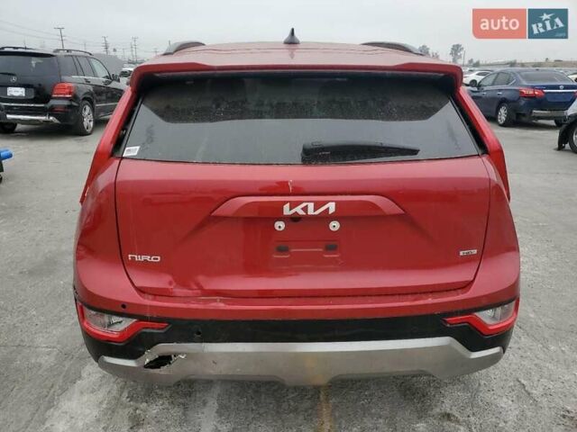 Красный Киа Niro, объемом двигателя 1.58 л и пробегом 76 тыс. км за 9000 $, фото 5 на Automoto.ua