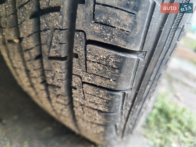 Червоний Кіа Niro, об'ємом двигуна 1.58 л та пробігом 107 тис. км за 13900 $, фото 21 на Automoto.ua