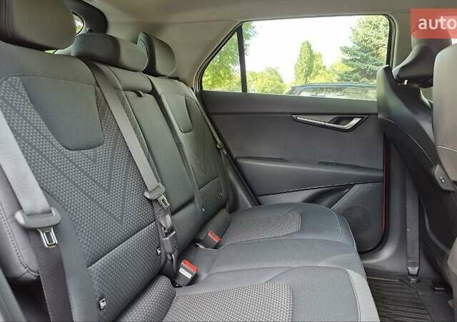 Красный Киа Niro, объемом двигателя 0 л и пробегом 1 тыс. км за 28500 $, фото 22 на Automoto.ua