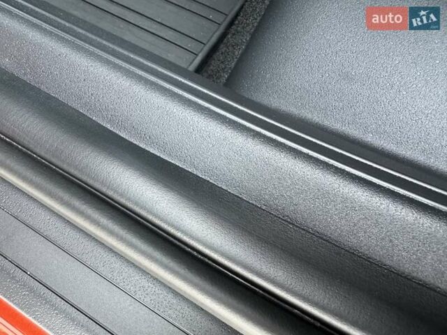 Красный Киа Niro, объемом двигателя 0 л и пробегом 1 тыс. км за 28900 $, фото 68 на Automoto.ua