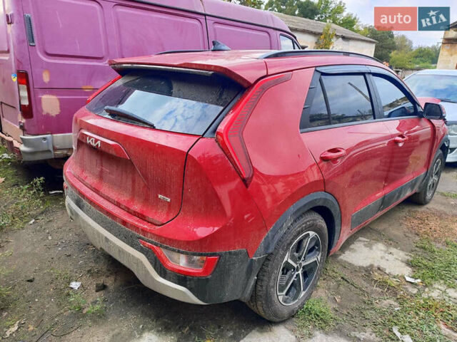 Червоний Кіа Niro, об'ємом двигуна 1.58 л та пробігом 107 тис. км за 13900 $, фото 4 на Automoto.ua